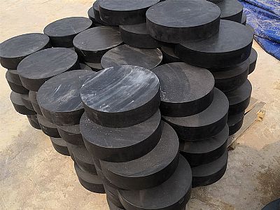 云县板式橡胶支座由若干层橡胶片与薄钢板经加压硫化